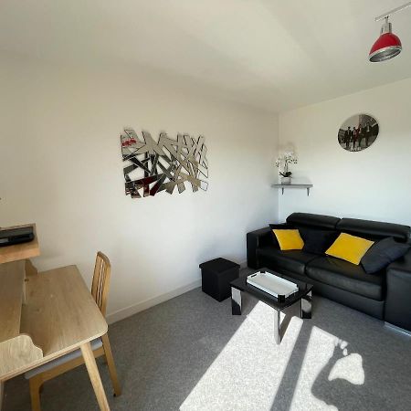 Appartement Chaleureux , Cosy, Bien Equipe Et Bien Place Sedan Ngoại thất bức ảnh